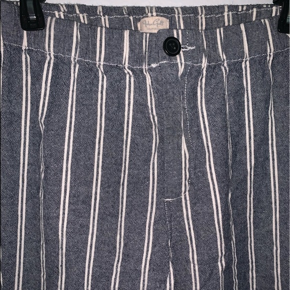 Brandy Melville Striped Pants - Picture 2 of 6